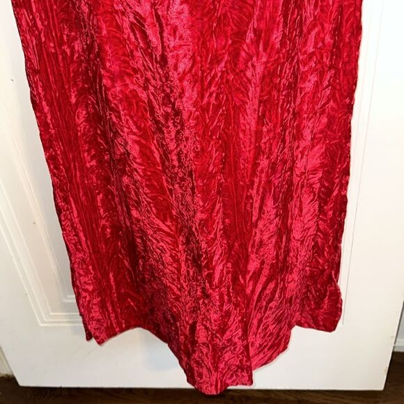 Vintage homemade/handmade crushed red velvet straight maxi skirt - Picture 3 of 8